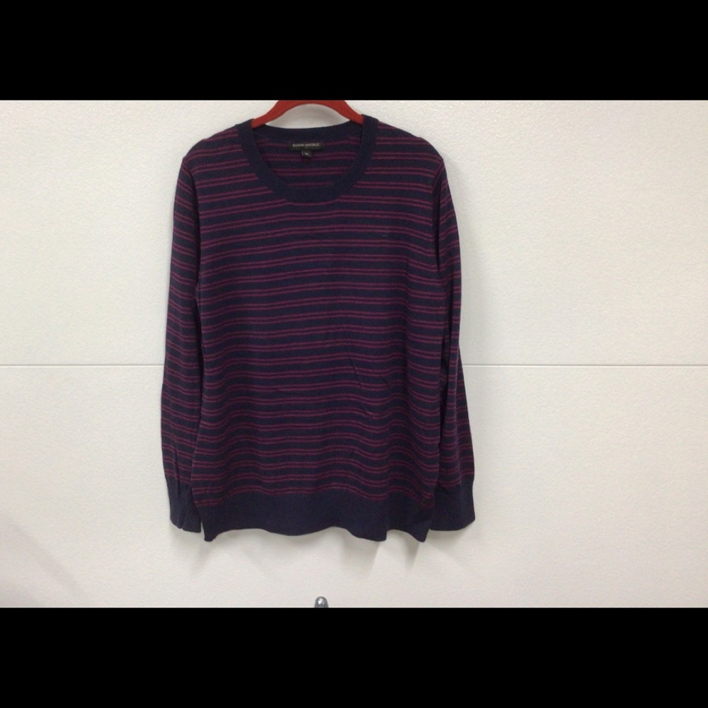 Women’s Banana Republic Sweater